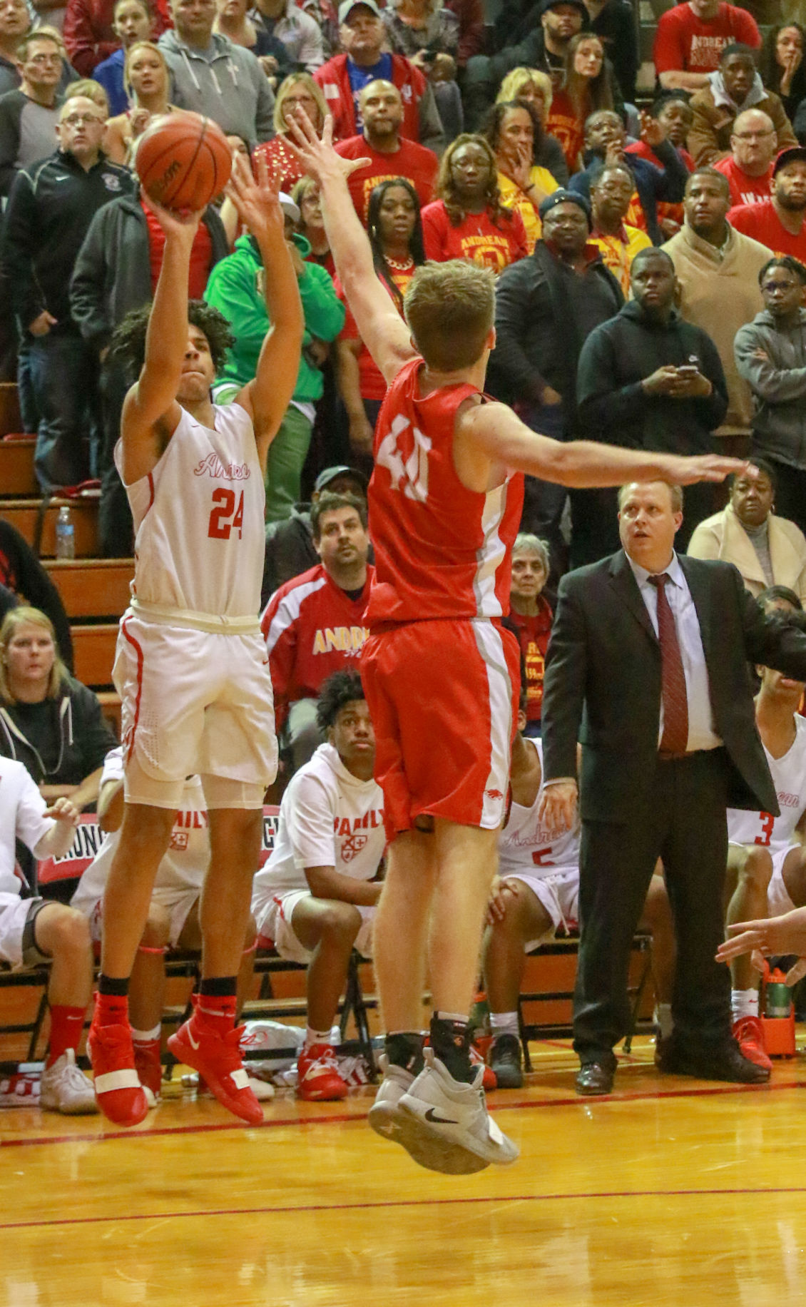 Class 2A boys basketball semistate: Andrean vs Frankton